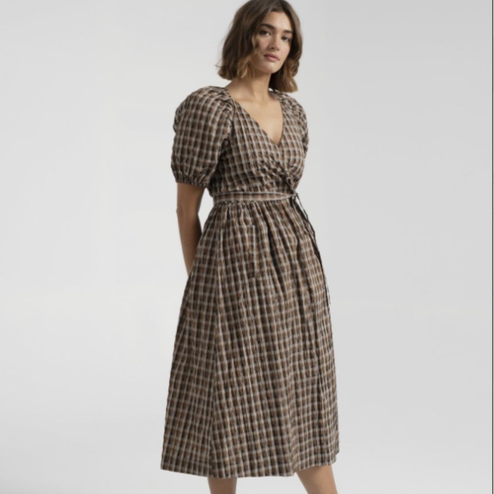 Baum und Pferdgarten Wrap Dress
